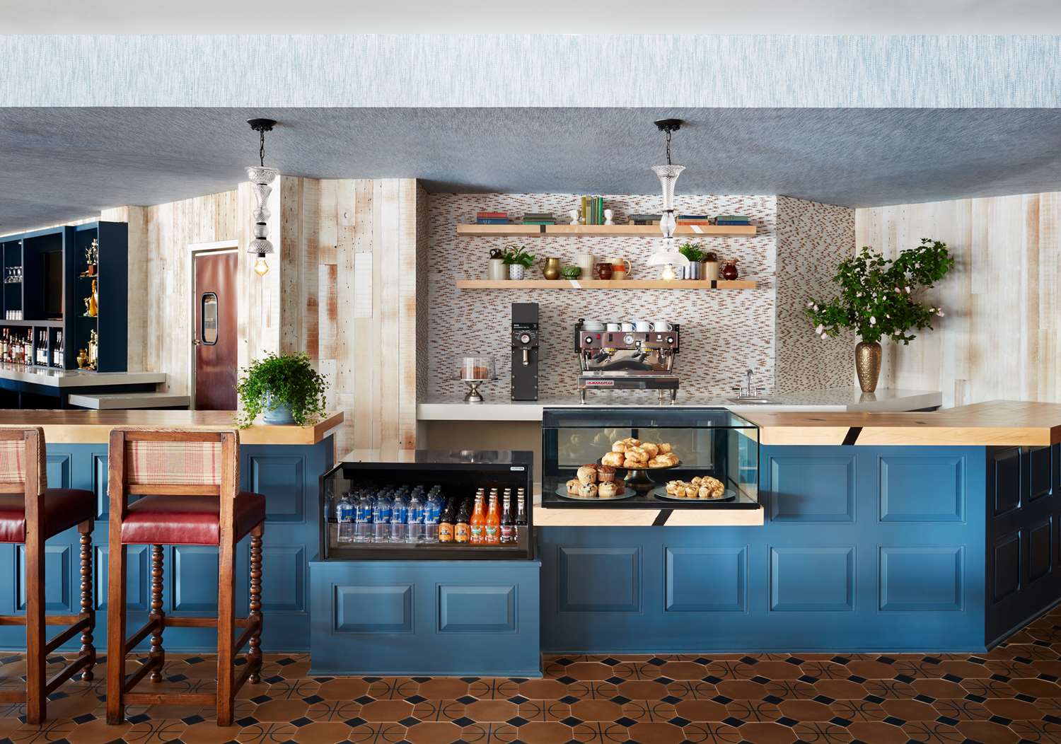 Фото Graduate Storrs