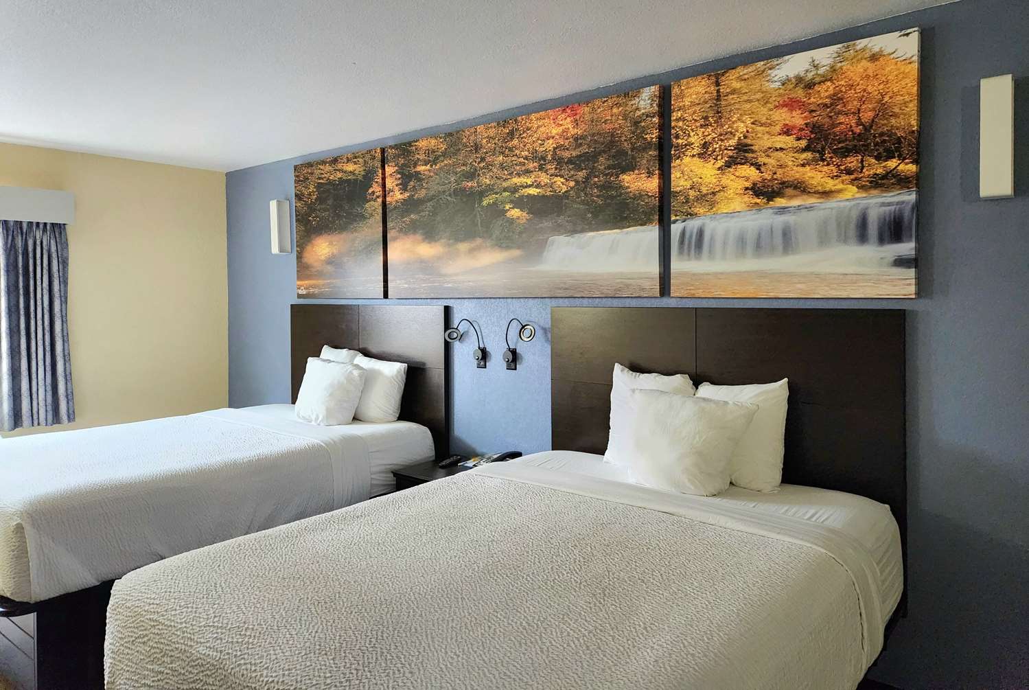 Фото Days Inn by Wyndham New Orleans Pontchartrain