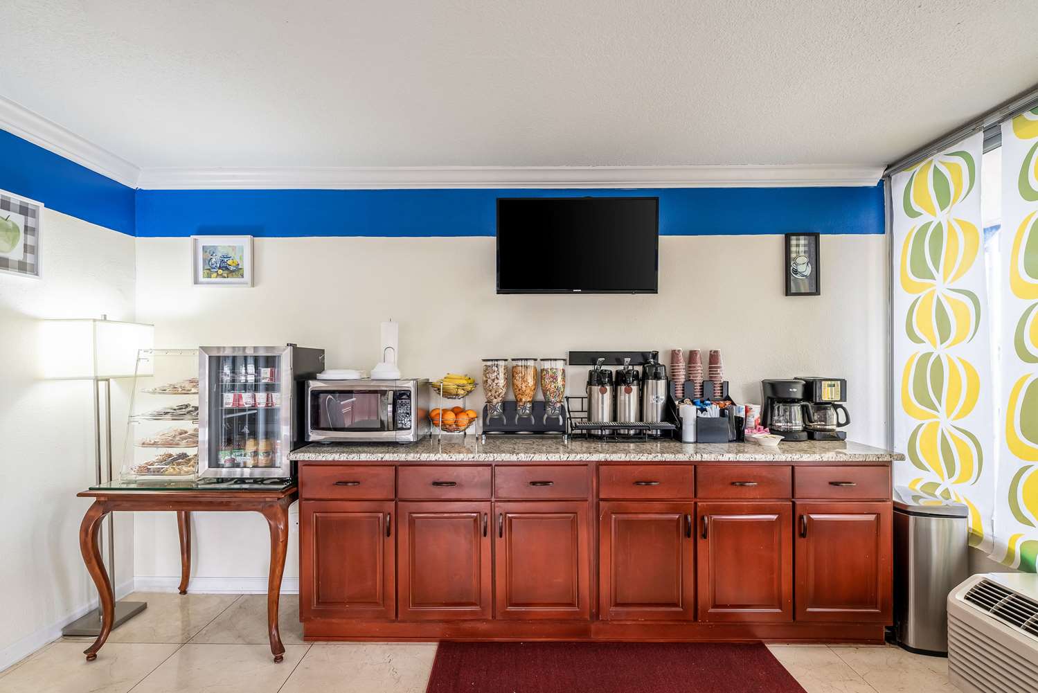 Фото Rodeway Inn