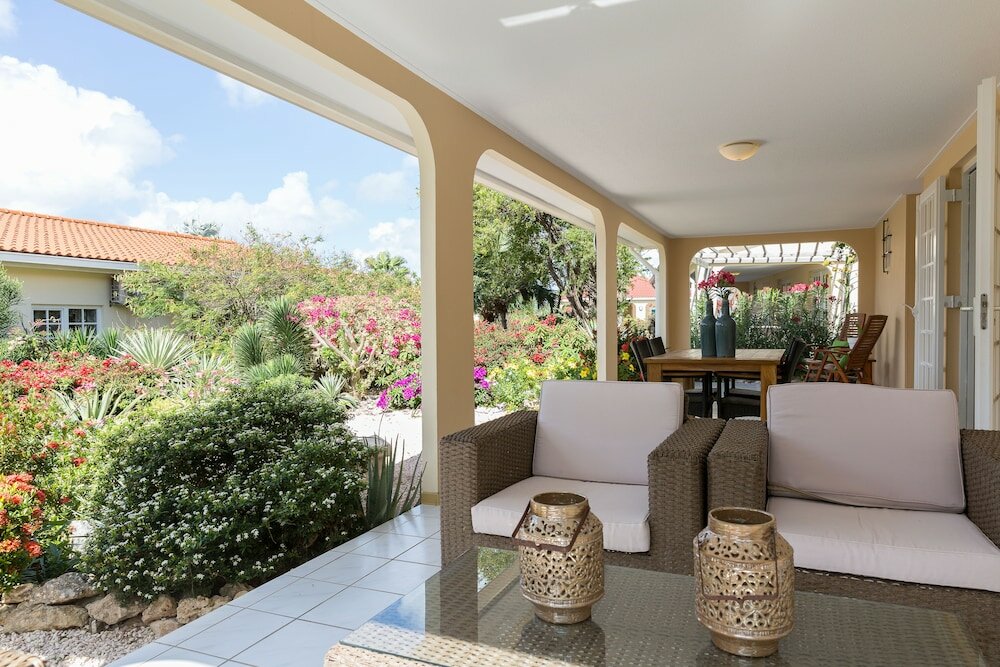 Фото Livingstone Jan Thiel Beach Resort