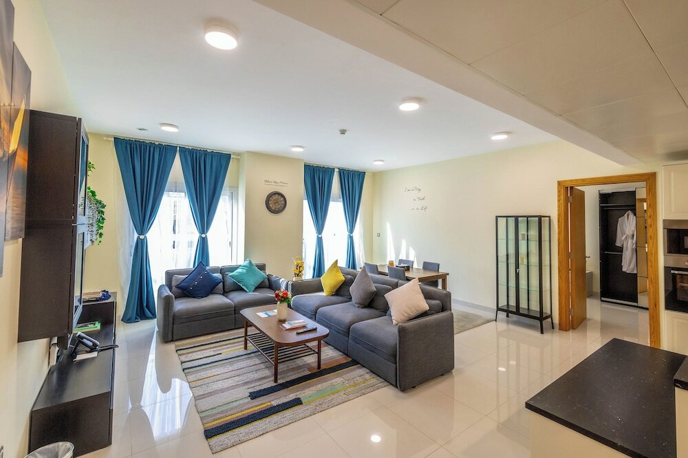 Фото Al Manzil Residence & Suites