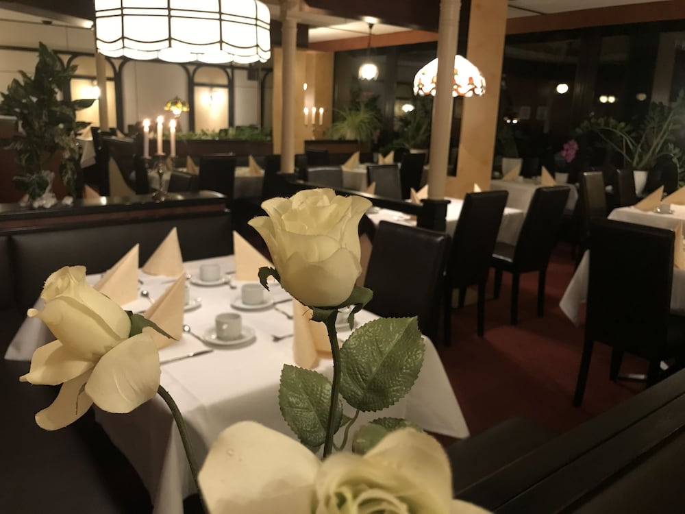 Фото Karaman Group Hotel