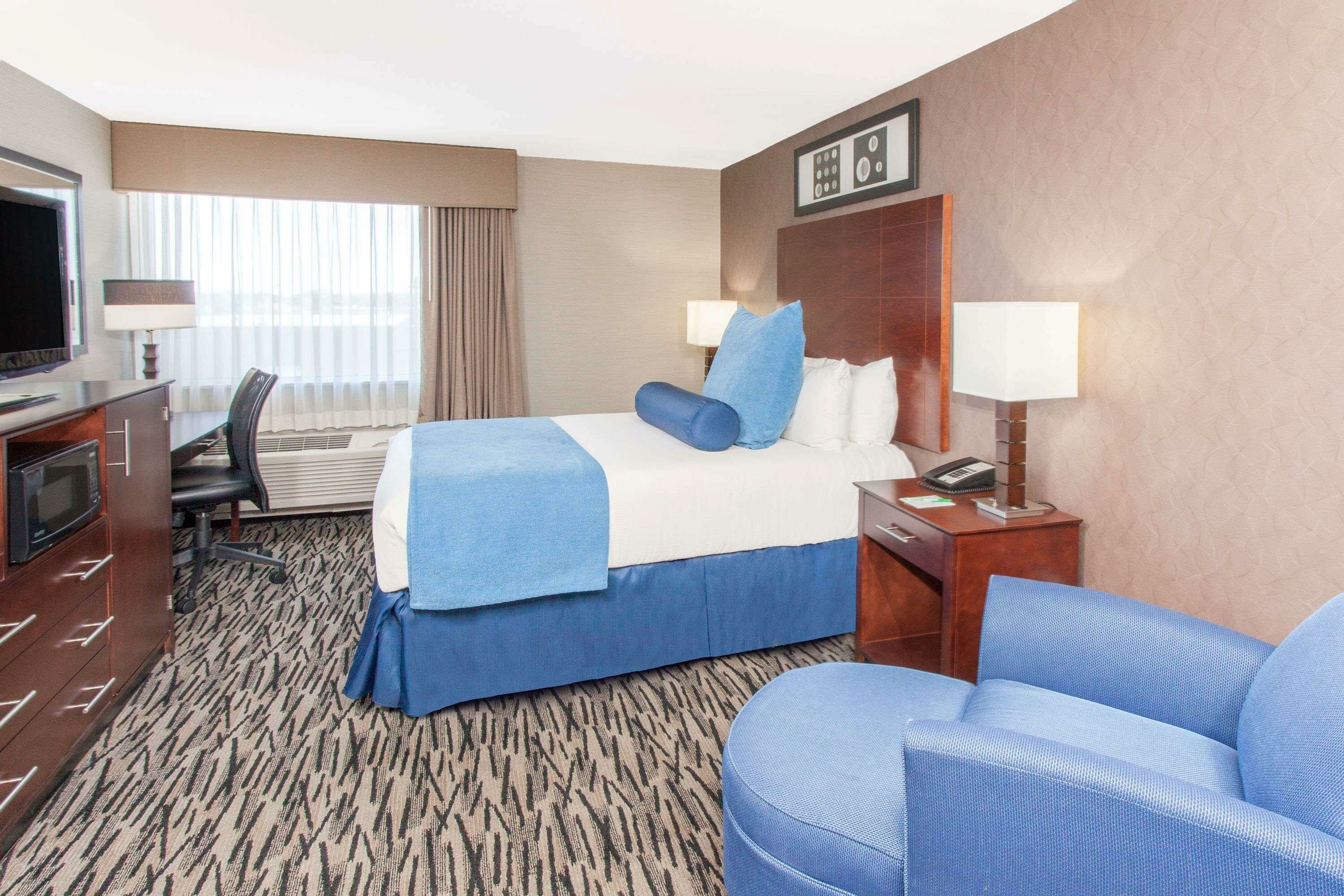 Фото Wyndham Garden Elk Grove Village/O'Hare