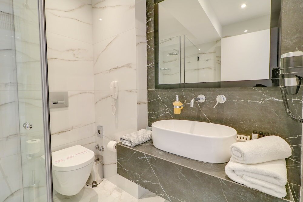 Фото Palace Hotel Glyfada