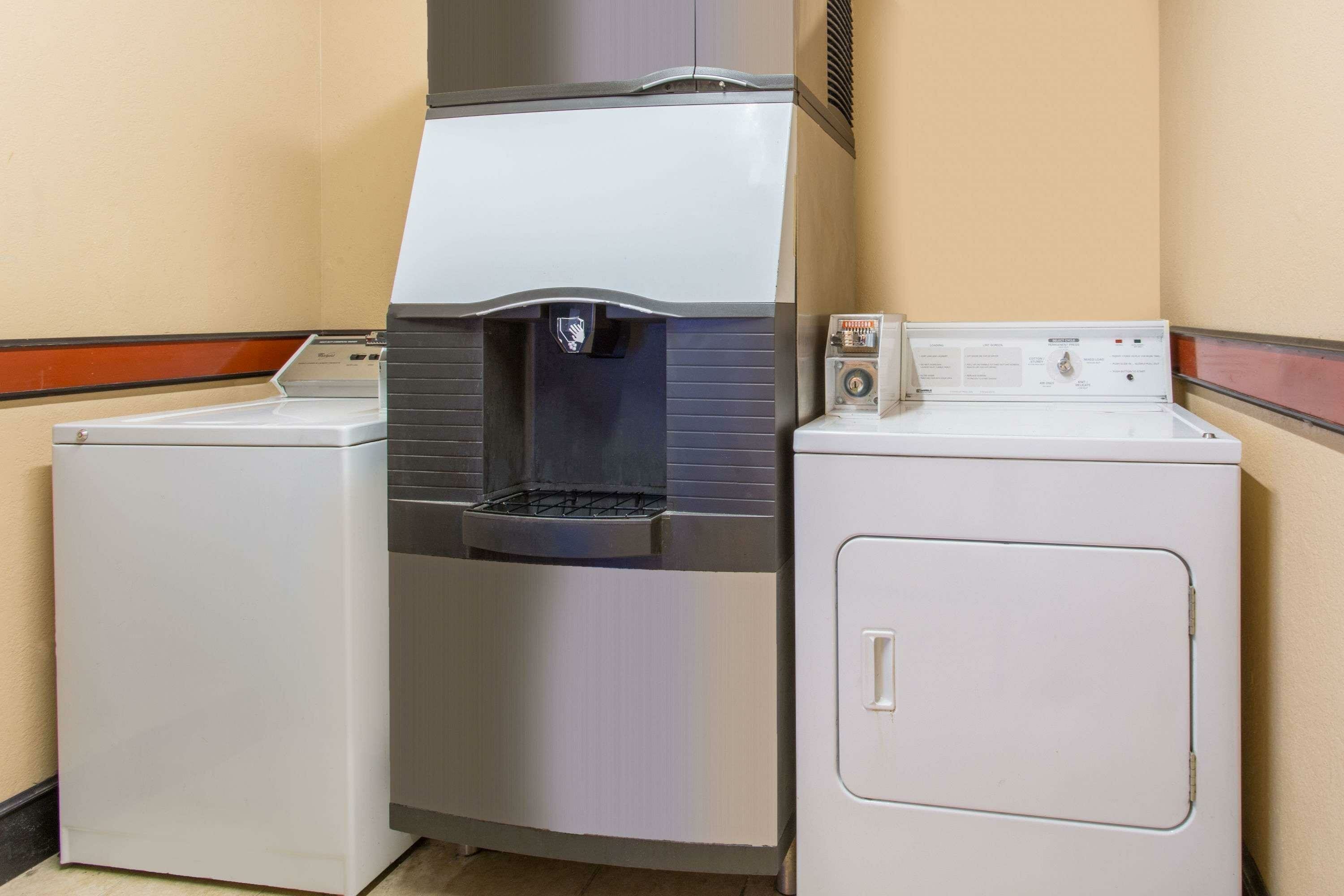 Фото Texarkana Inn