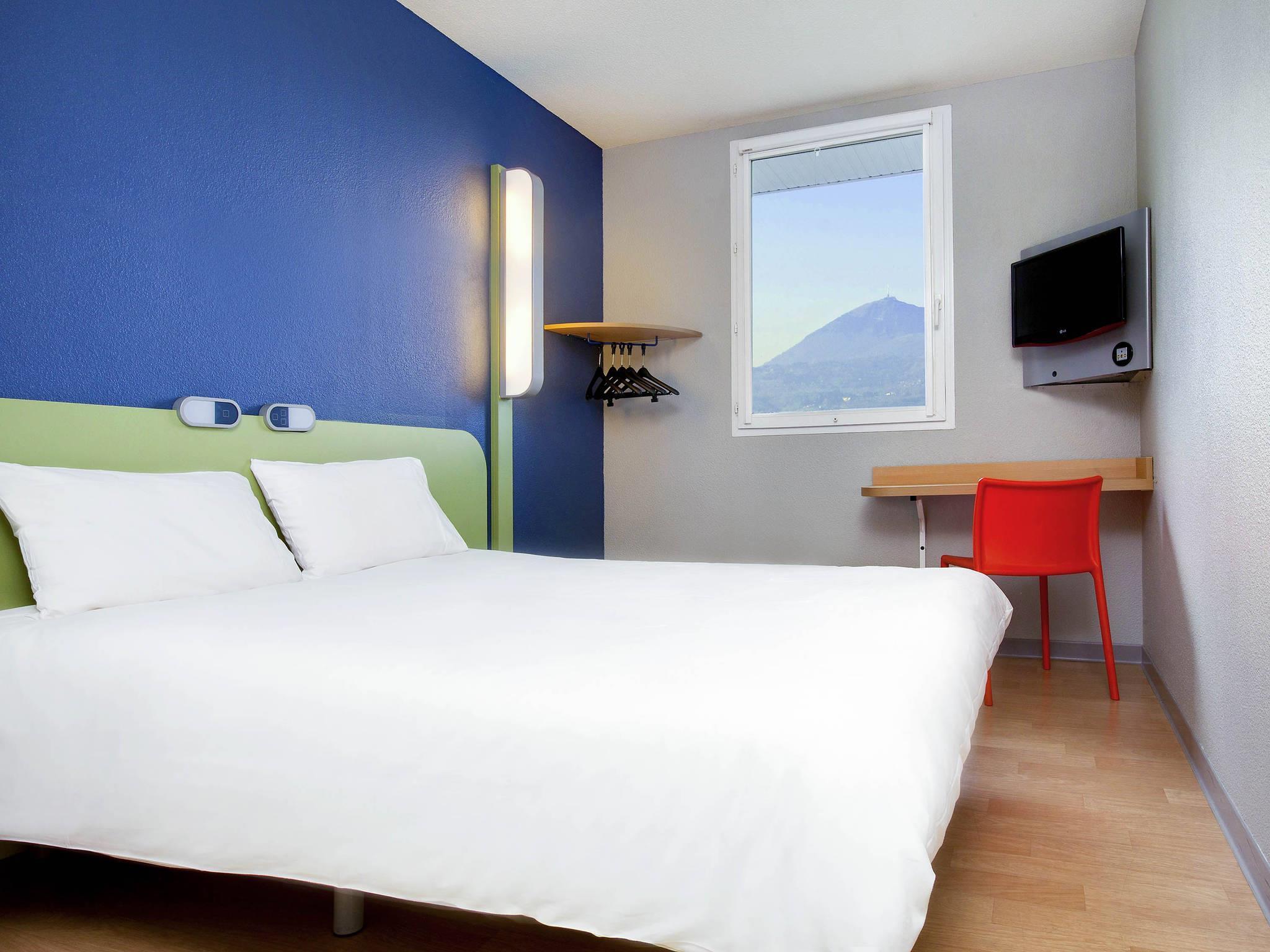 Фото Ibis budget Clermont-Ferrand Nord Riom