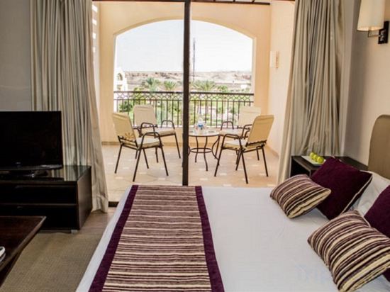 Фото Джаз Макади Сарайя Палмс