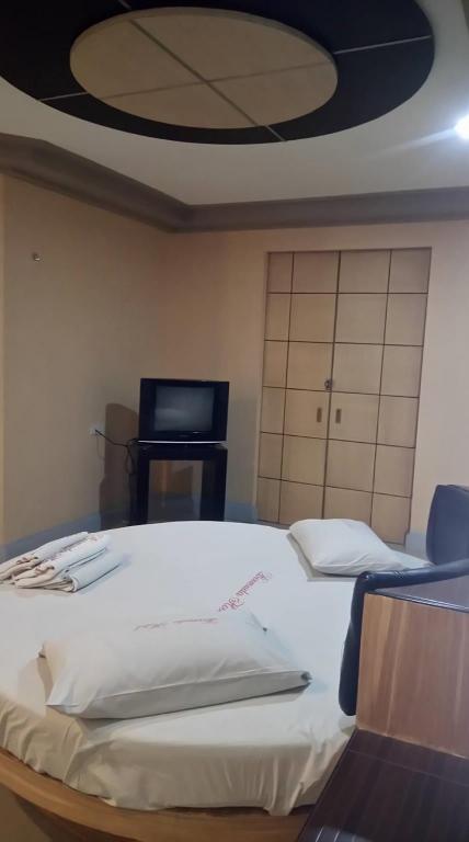 Фото Bermuda Hotel and Restaurant