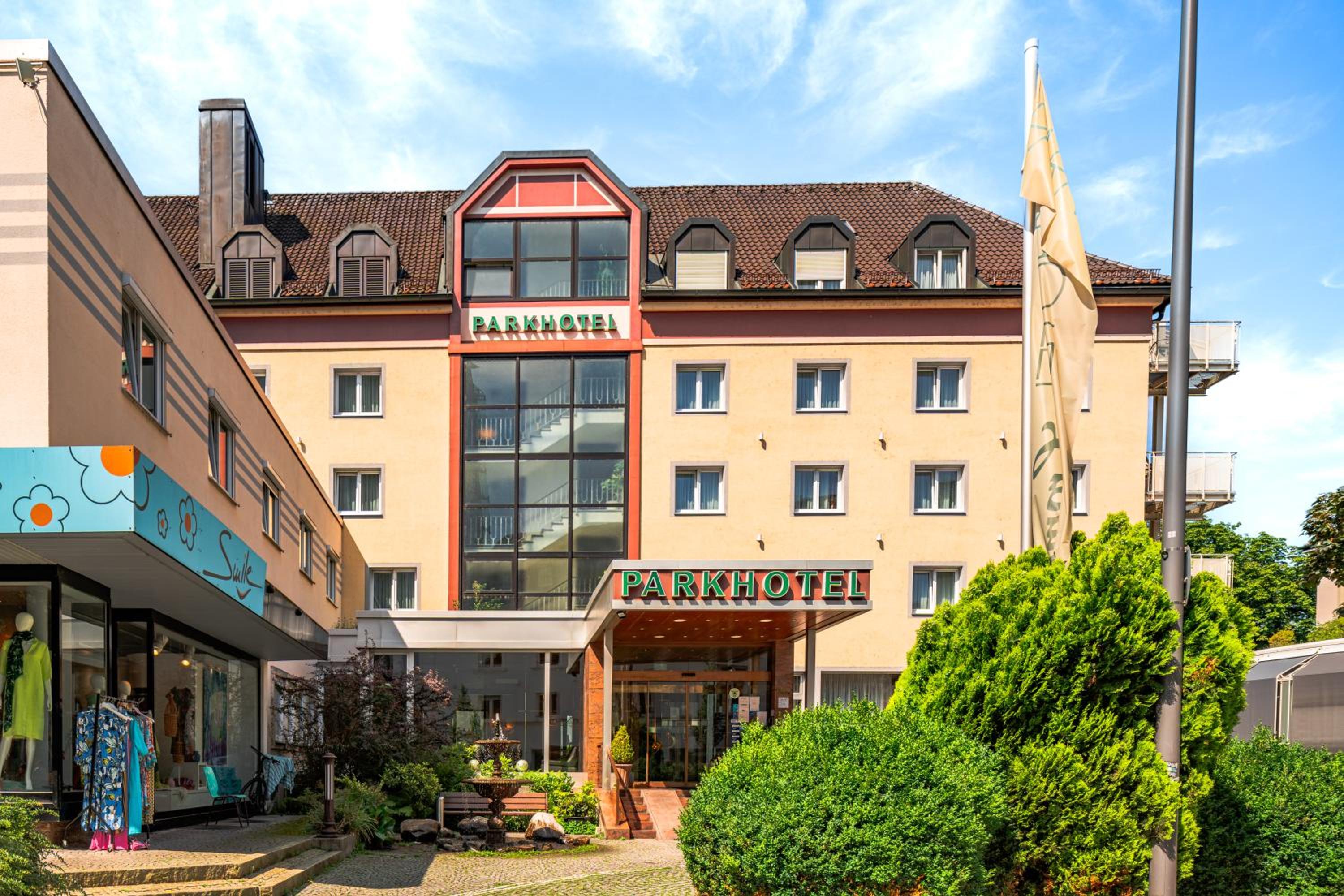 Фото Parkhotel Crombach