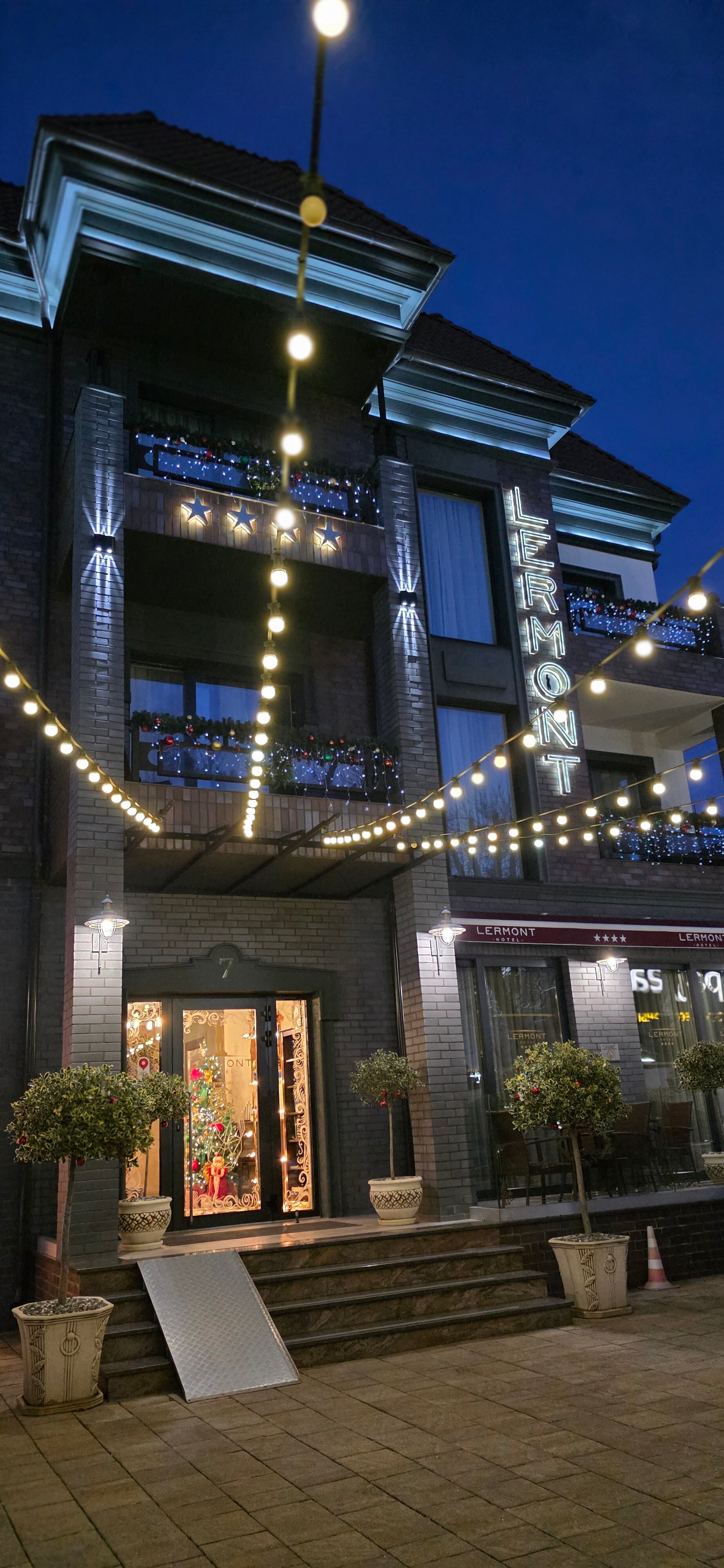 Фото Лермонт