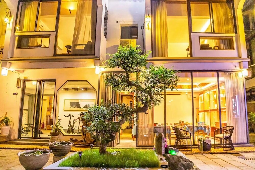Фото Secret Courtyard Resort Hotel
