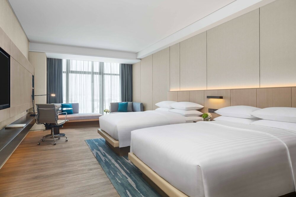 Фото Courtyard by Marriott Shenzhen Bao'an