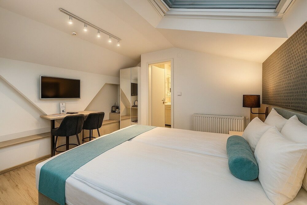 Фото Hotel Mika Downtown Budapest