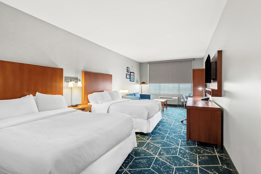 Фото Four Points by Sheraton Oklahoma City Quail Springs