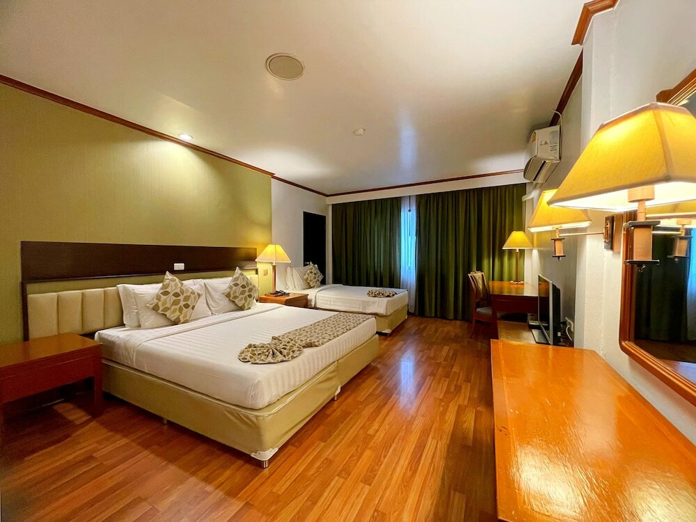 Фото Arawana Regency Park Sukhumvit