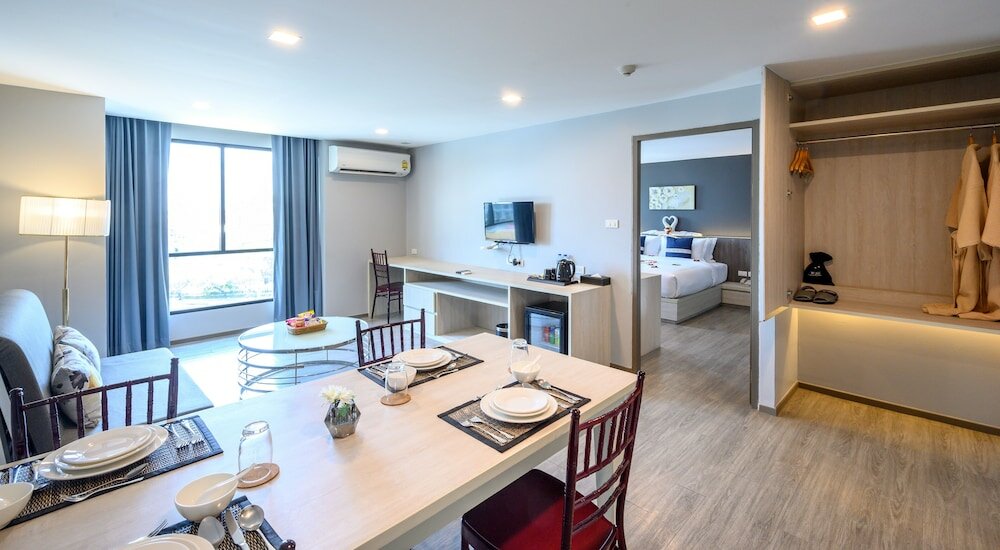 Фото Iwish Hotel