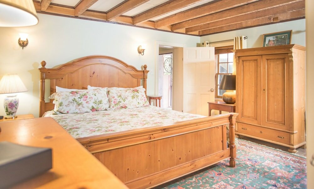 Фото 17Hundred90 Inn and Restaurant