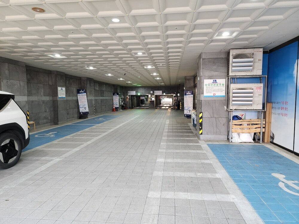 Фото Seogwipo Js Hotel