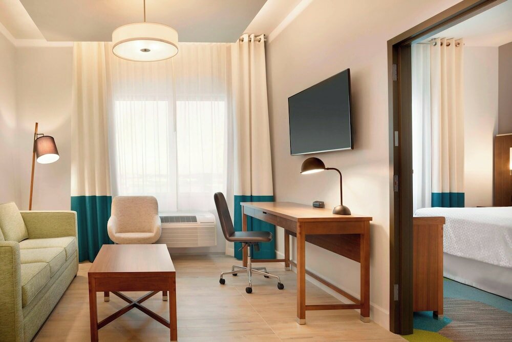 Фото Four Points by Sheraton Miami Airport