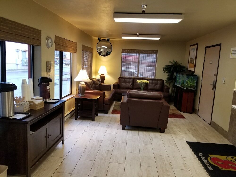 Фото Super 8 by Wyndham Ketchikan
