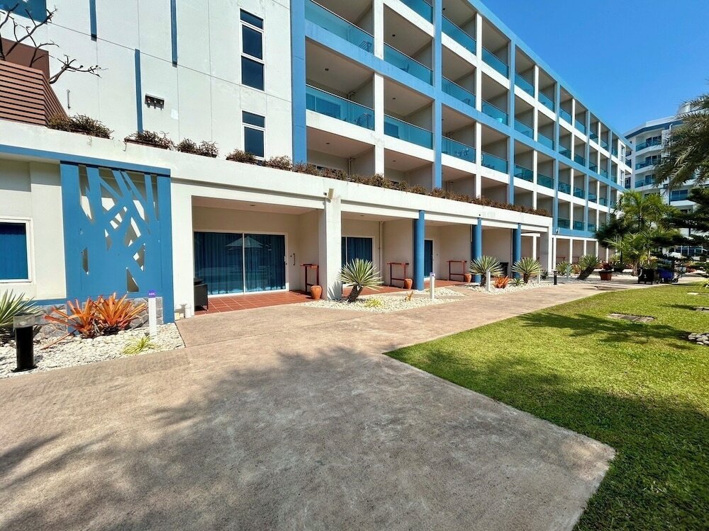 Фото GrandBlue Resort