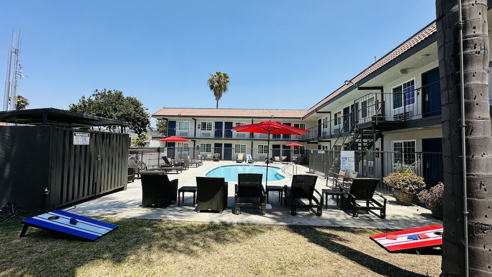 Фото Studio 6 Suites San Ysidro, Ca -San Diego South Bay