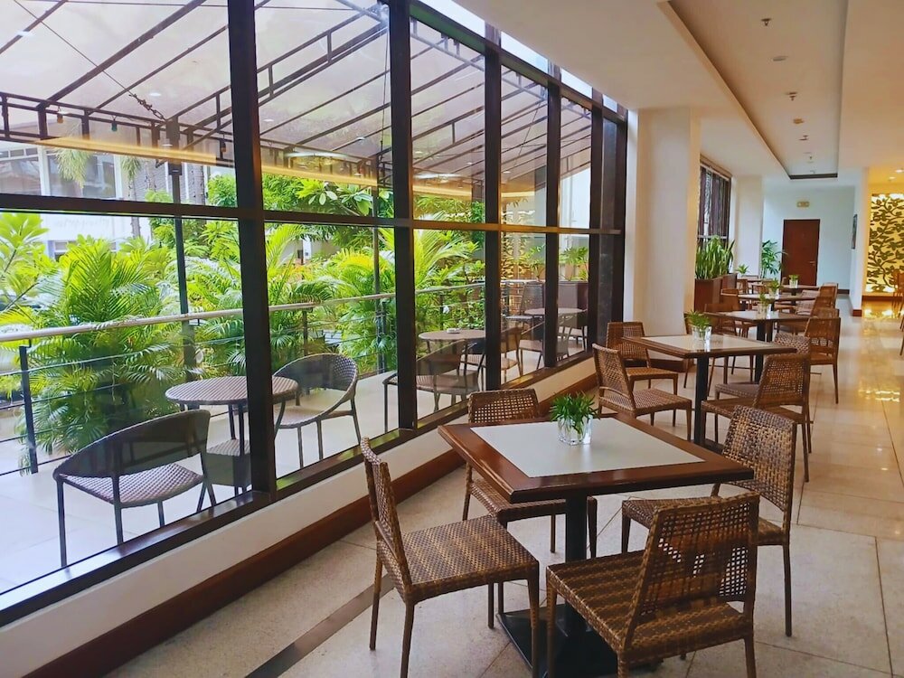 Фото Dohera Hotel