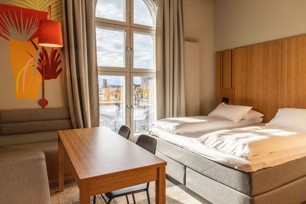 Фото отеля 2