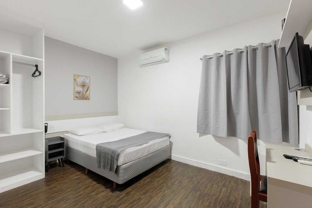 Фото Hotel Cardim Plaza