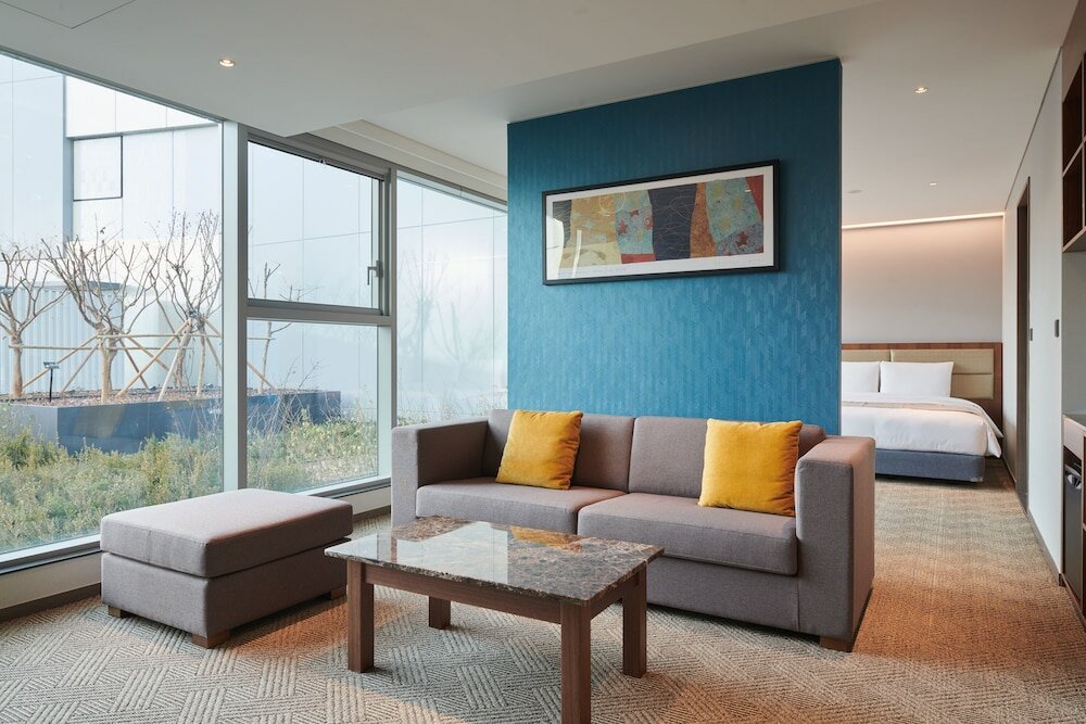 Фото Stanford Hotel Myeongdong