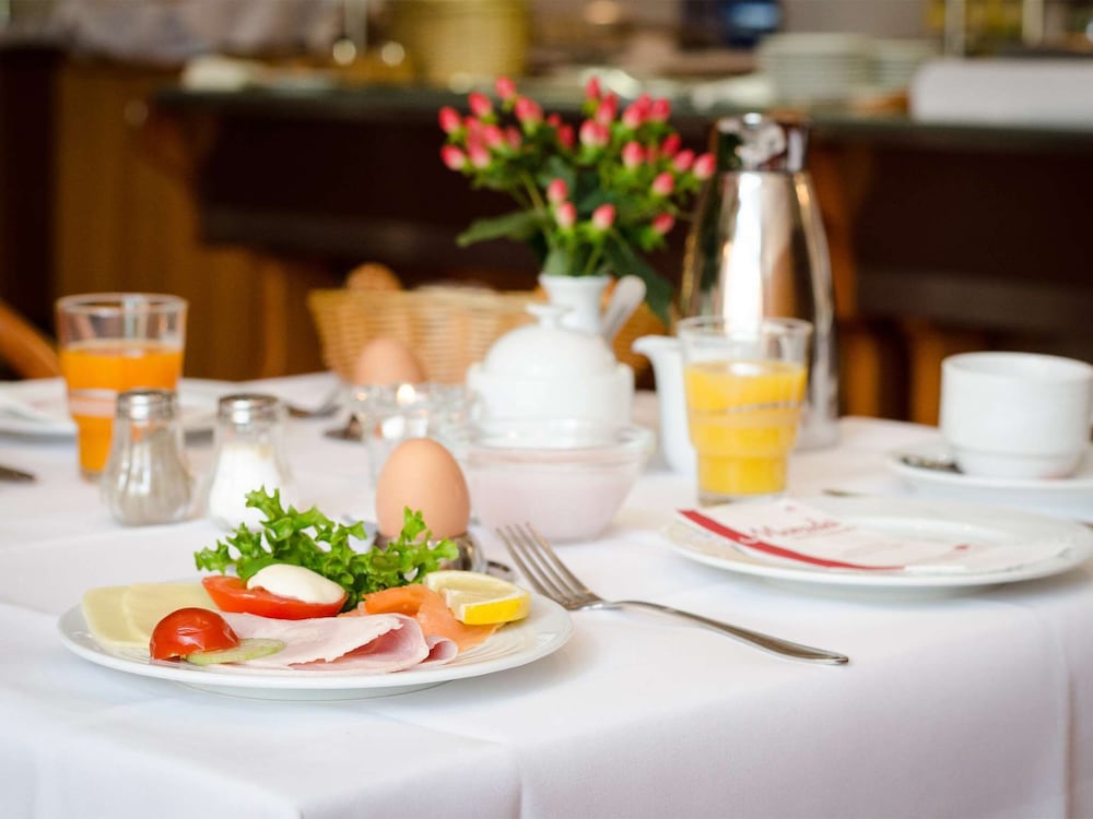 Фото Morada Hotel Gifhorn