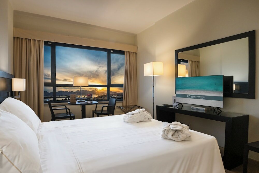 Фото Sardegna Hotel, Suites & Restaurant