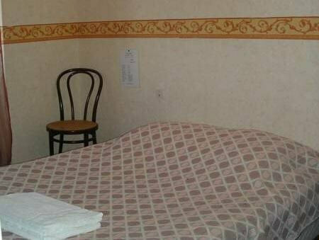 Гостиница Logis Hôtel le Cadoudal в Оре