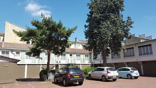 Гостиница Hotel du Cheval Rouge в Версале