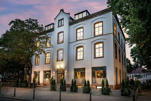 Гостиница Esplanade Saarbrücken в Форбаке