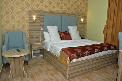 Гостиница Mozida Suites в Кано