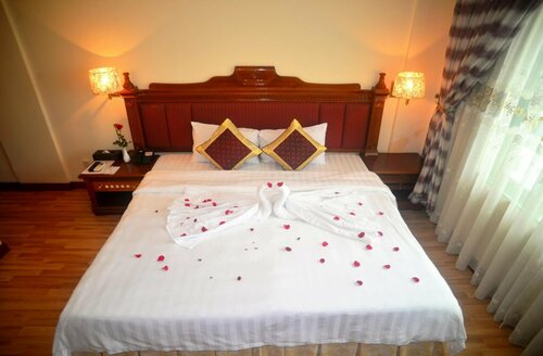 Гостиница Central Hotel в Куангнгае