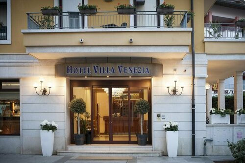 Гостиница Hotel Villa Venezia в Градо