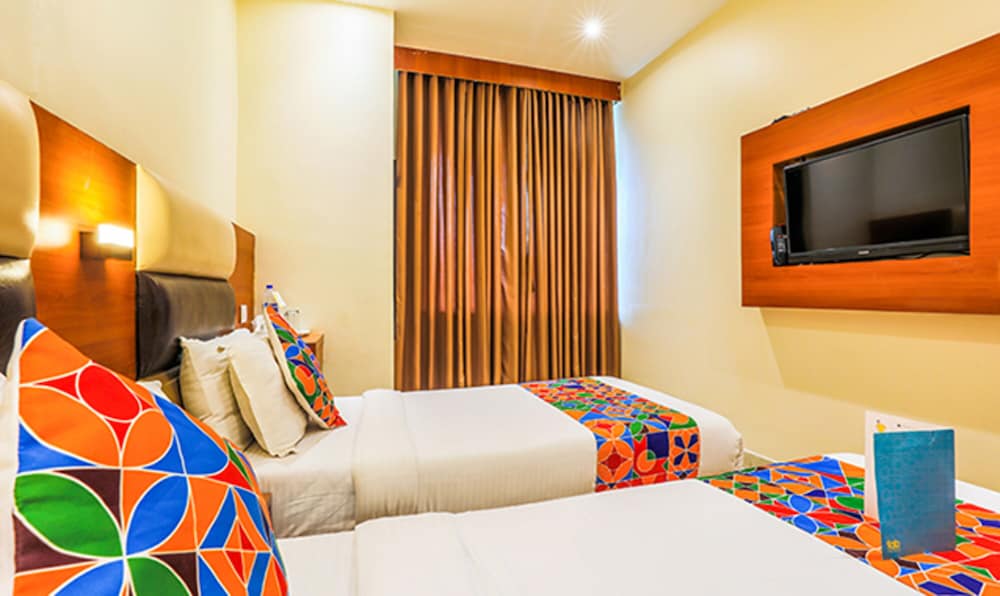 Фото FabHotel Liwa International