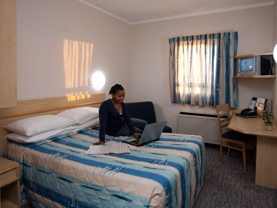 Фото Road Lodge East London