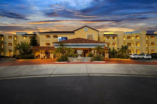 Гостиница Best Western Moreno Hotel & Suites в Морено Валли