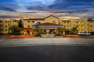 Гостиница Best Western Moreno Hotel & Suites