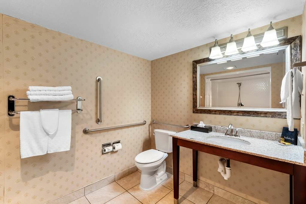 Фото Best Western Plus Abbey Inn