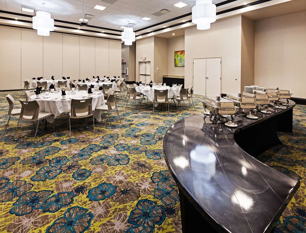 Фото Hilton Garden Inn West Little Rock