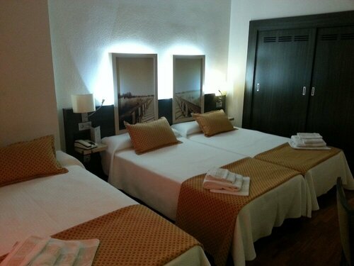 Гостиница Hotel Santa Cecilia в Сьюдад-Реаль