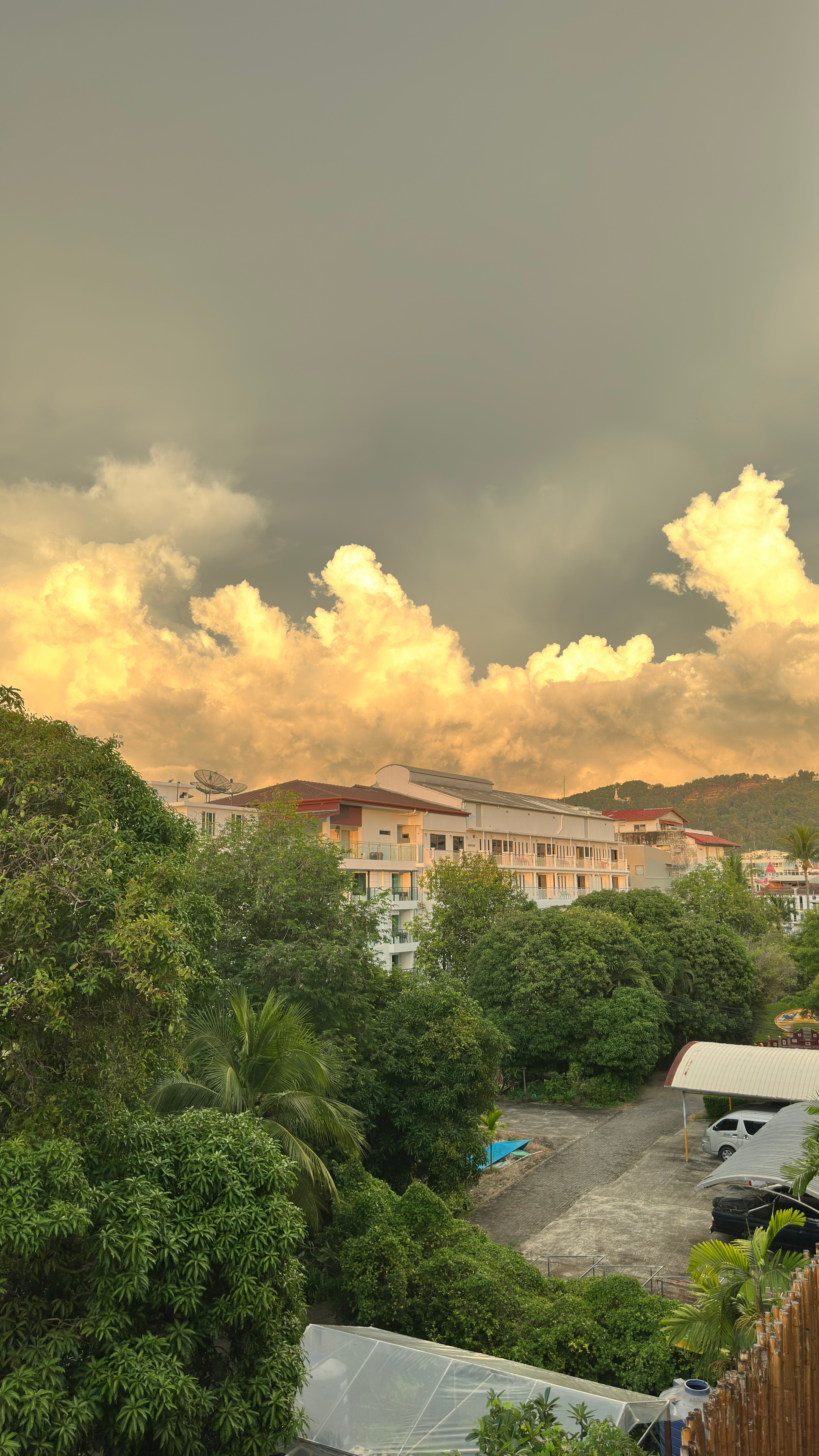 Hotel Clover Patong Phuket - 10