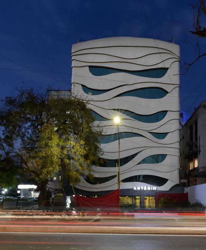 Гостиница Regenta Central Antarim Ahmedabad в Ахмадабаде