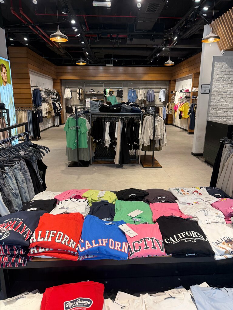 Clothing store Paulmark One Tower, Ankara, photo