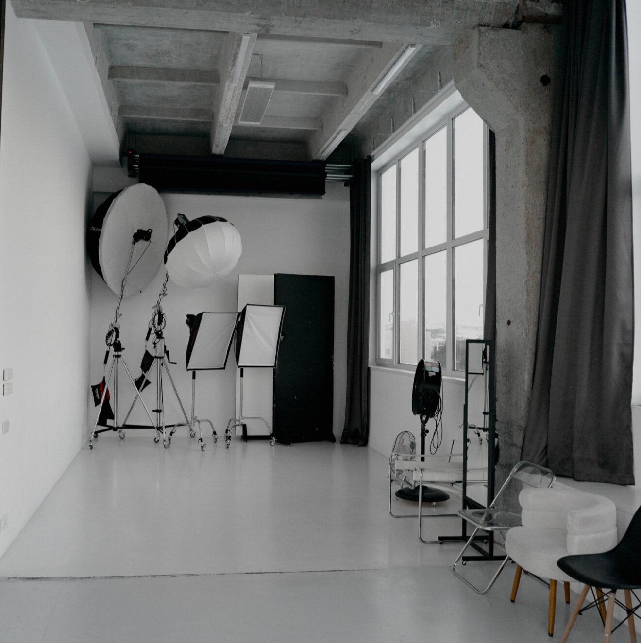 Әйелі екі сиқырды сорады