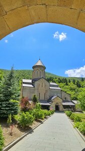 Кинцвиский Николаевский монастырь (kray Shida Kartli, Kareli Municipality), monastery, convent, abbey